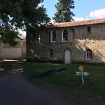 Et à La Bernardiere Alojamento de Acomodação e Pequeno-almoço 3*
