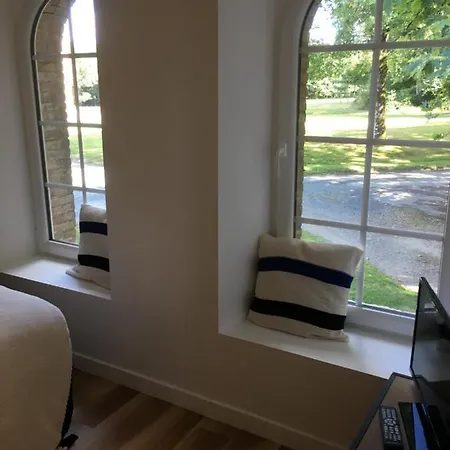 Et A La Bernardiere 3*