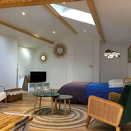 Et A La Bernardiere Bed & Breakfast