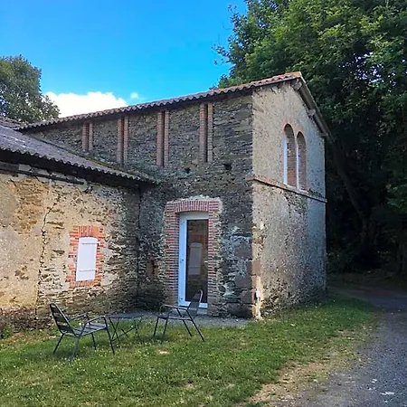 Bed & Breakfast Et A La Bernardiere Sevremoine